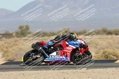 media/Nov-01-2025-CVMA (Sat) [[fc0f7531b8]]/Race 10-Formula Superbike-Supersport Open/